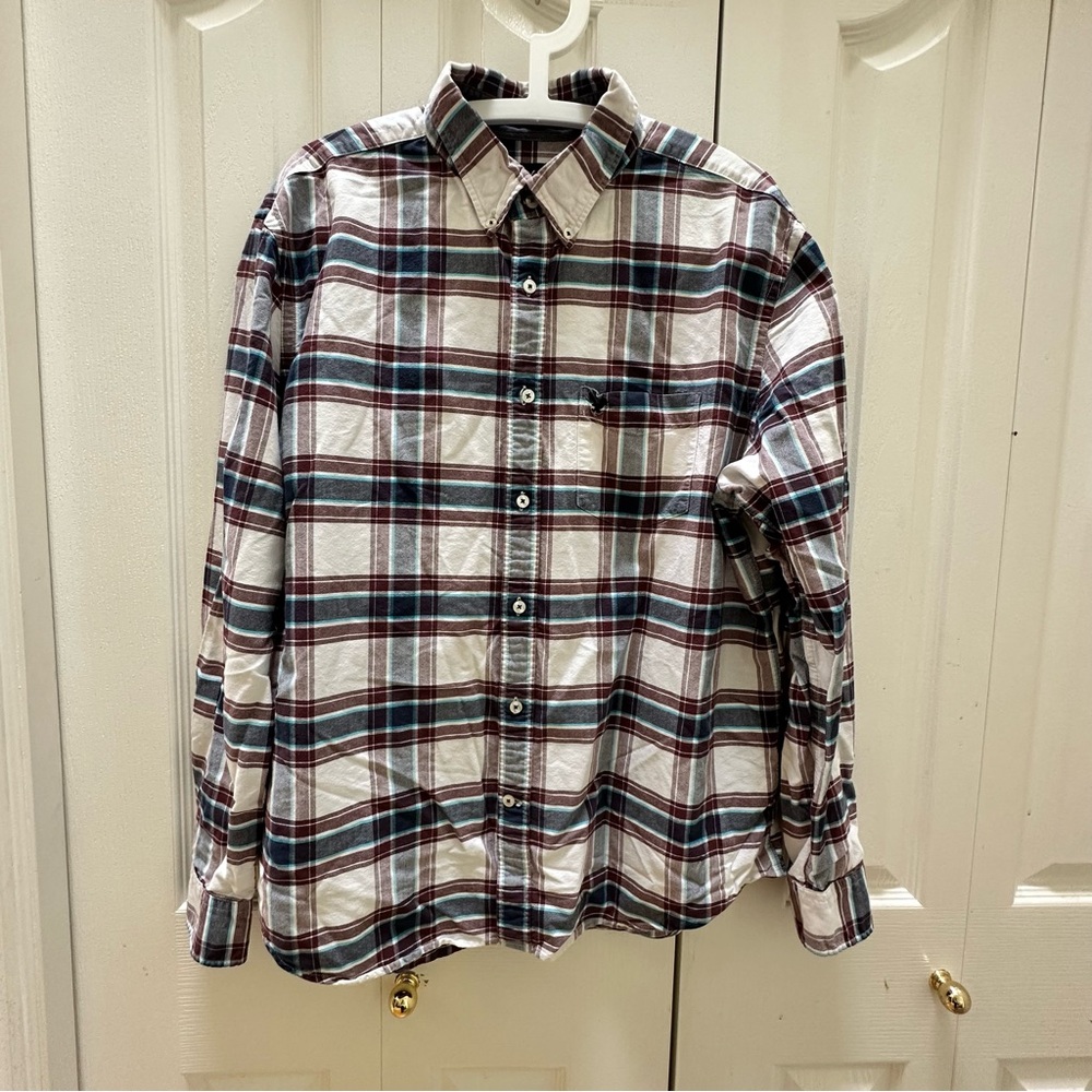 American Eagle Outfitters White and Blue Plaid Shirt XL